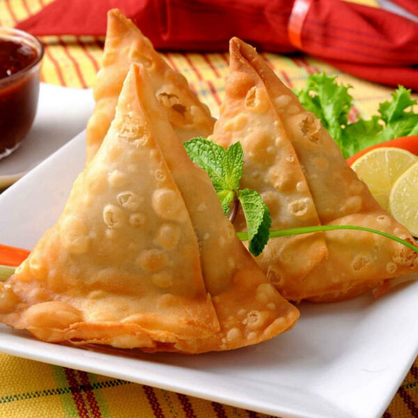 Veg Samosa 12 Pcs
